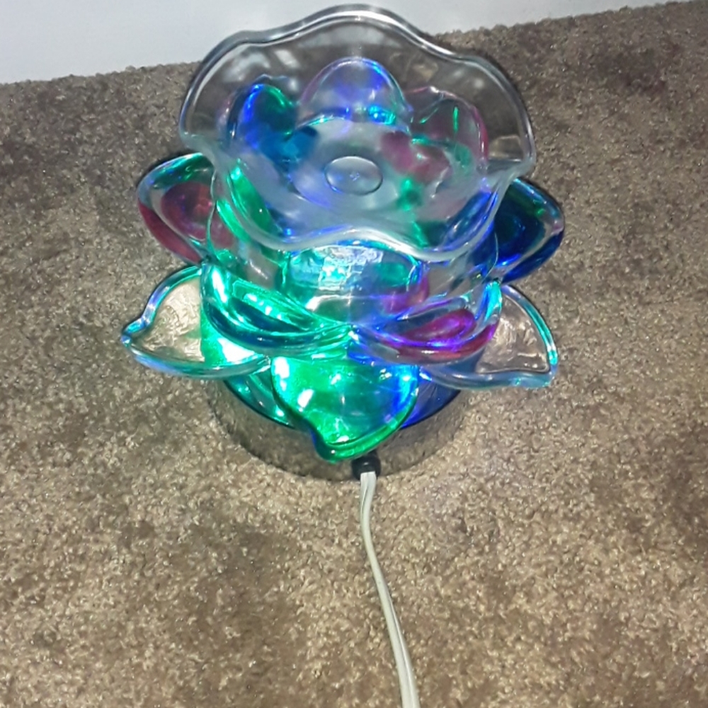 Light - Picture 2 of 4